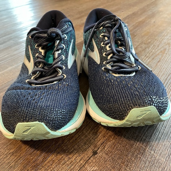 Brooks Ghost 11 Women’s Sneakers Size 8.5 (missing insole) - Picture 8 of 10